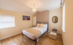 Holly Room
